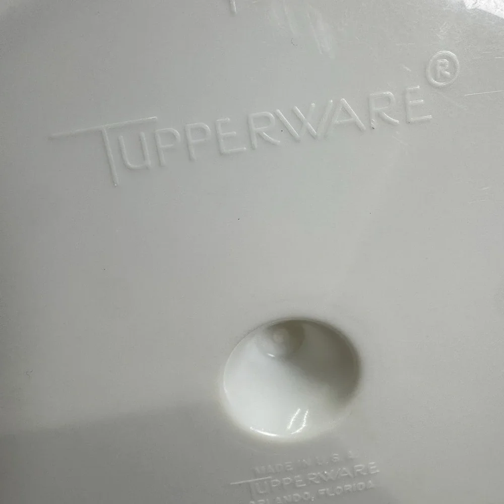 Tupperware ~ #608-2 Suzette White‎ Divided Serving Platter--- PLATTER ONLY